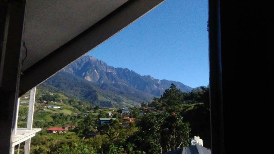 Dongorit Cabin House 1 Kundasang Екстер'єр фото