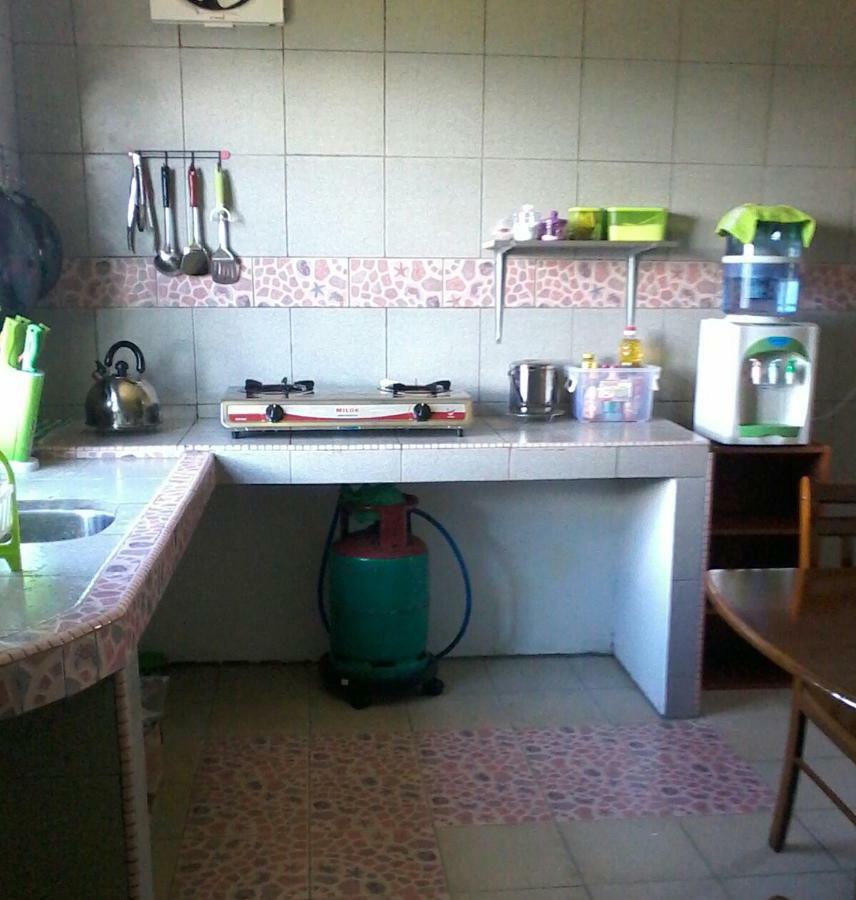 Dongorit Cabin House 1 Kundasang Екстер'єр фото